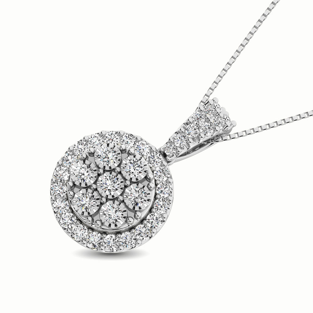10K White Gold 1/2 Ct.Tw. Diamond Pendant