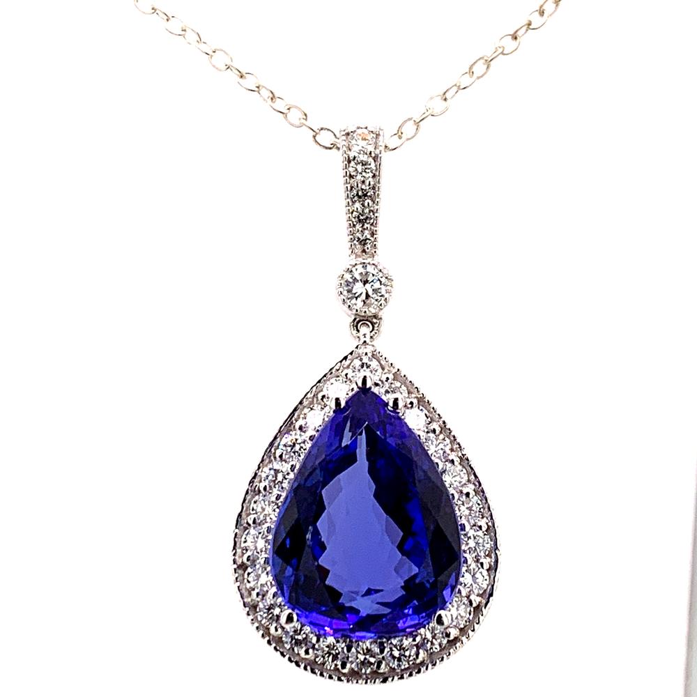 18kw tanzanite pendant